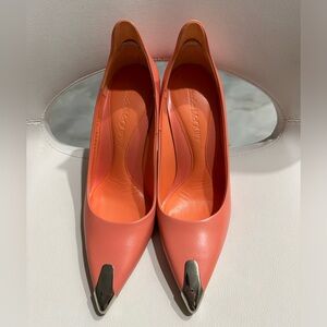 Alexander McQueen classic pumps size 37.5